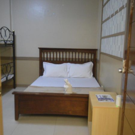 St Martin Village Unit 2G Mandaue Bagian luar foto